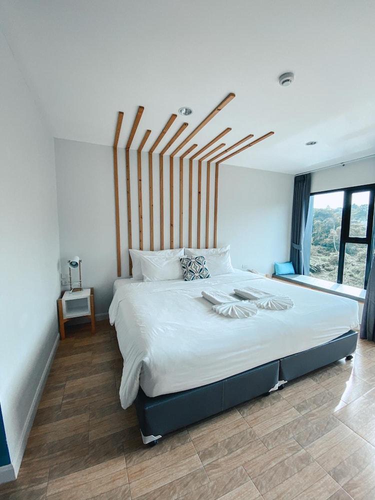 רנונג The Galla Hotel מראה חיצוני תמונה