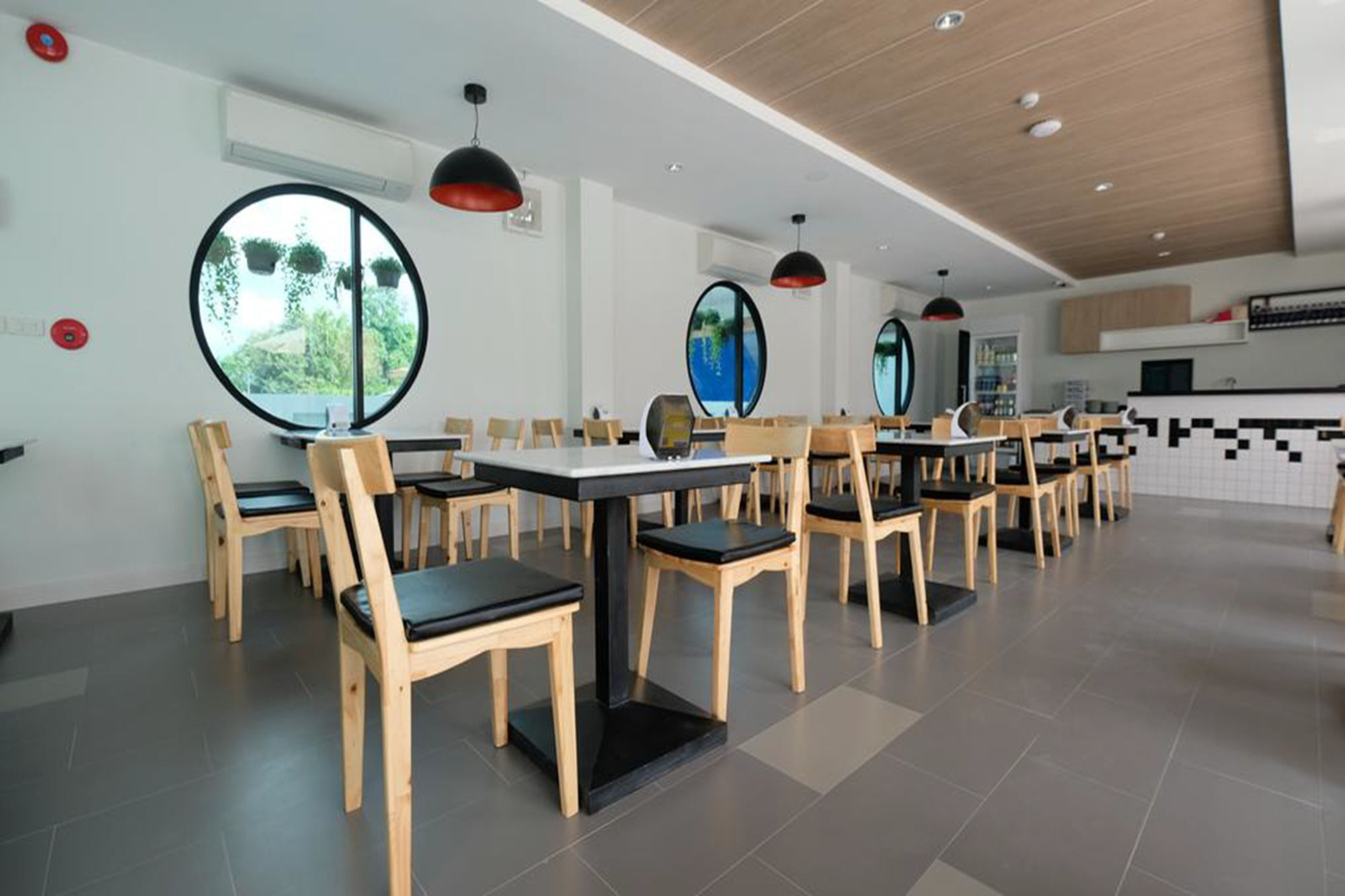 רנונג The Galla Hotel מראה חיצוני תמונה